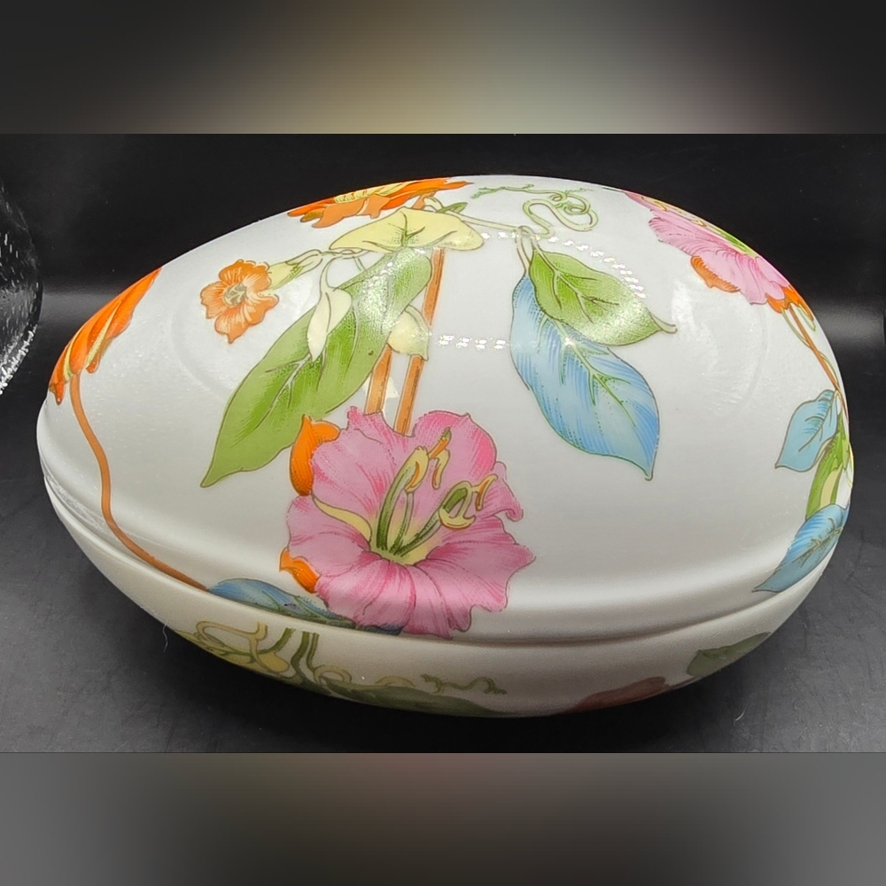 Vintage Toscany Porcelain Egg Trinket Box